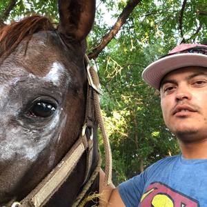 Meet your Posher, Jonattan